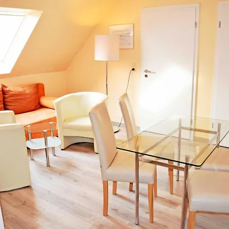 Apartman Moenchgut Und Ruegen *