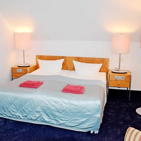 Moenchgut Und Ruegen